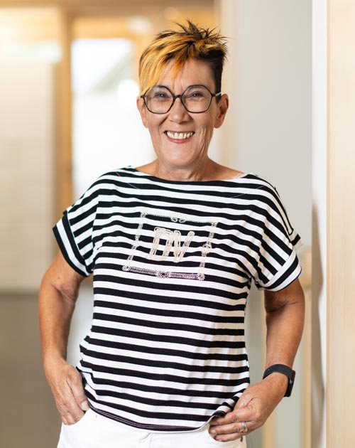 Kornelia Iroh ist in unserer Kanzlei in der Lohnverrechnung